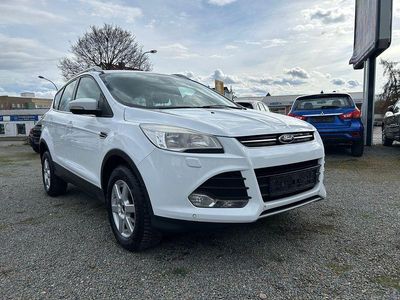 Gebraucht Ford Kuga Titanium 150 PS (110 kW) 2013 Weiß SUV