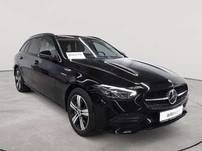Gebraucht Mercedes C300e Avantgarde 204 PS (150 kW) 2023 Schwarz Kombi