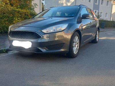 gebraucht Ford Focus Turnier 1.5 TDCi DPF Start-Stopp-System Aut. Busin