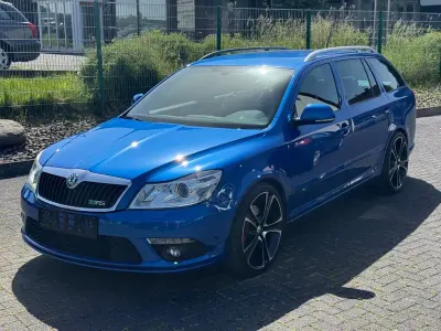 Gebraucht Skoda Octavia Sport 200 PS (147 kW) 2012 Blau Kombi