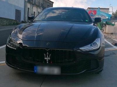 Schwarz Gebraucht 2018 Maserati Ghibli Limousine | 19.999 € (Guter Preis)