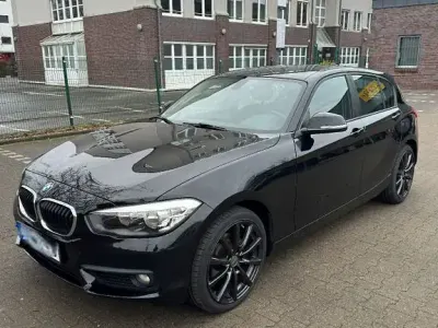 Gebraucht BMW 118 Advantage 136 PS (100 kW) 2017 Schwarz Kleinwagen