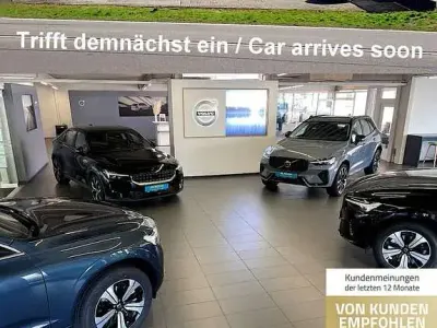 Neu Volvo XC60 Plus 349 PS (256 kW) 2026 Schwarz SUV