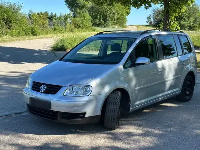 Gebraucht VW Touran 135 PS (99 kW) 2005 Grau Van / Kleinbus