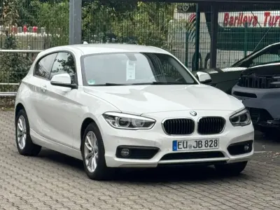 Gebraucht BMW 116 Sport Line 109 PS (80 kW) 2018 Weiß Kleinwagen
