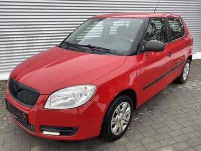 Gebraucht Skoda Fabia Classic 60 PS (44 kW) 2009 Rot Limousine