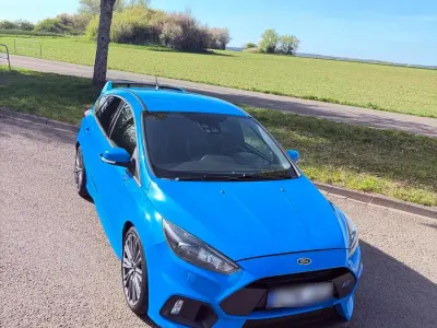 Gebraucht Ford Focus RS 350 PS (257 kW) 2018 Blau Limousine