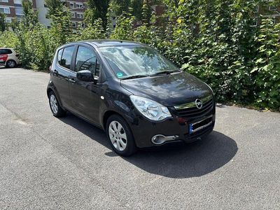 Opel Agila