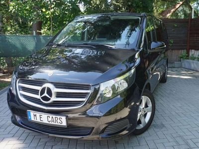 Gebraucht Mercedes V220 163 PS (119 kW) 2018 Obsidianschwarz metallic Van / Kleinbus