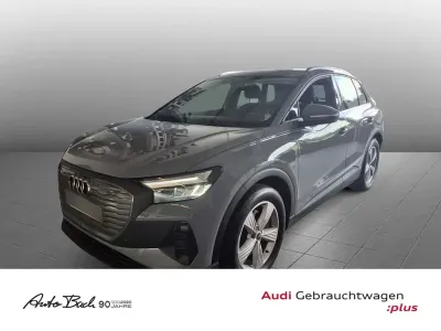 Gebraucht Audi Q4 e-tron Basis 150 kW (204 PS) 2023 Kieselgrau SUV