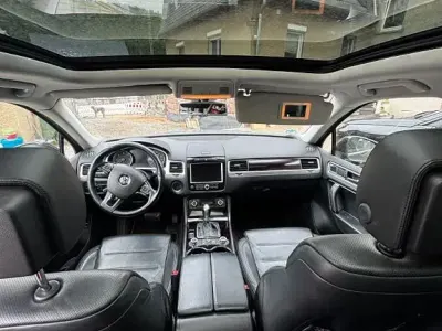 Gebraucht VW Touareg 245 PS (180 kW) 2012 Schwarz SUV