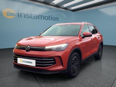 Rot Gebraucht 2025 VW Tiguan SUV | 43.849 € (Superpreis)