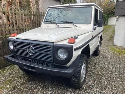 Second-hand Mercedes G300 88 CP (64 kW) 1988 Alb SUV