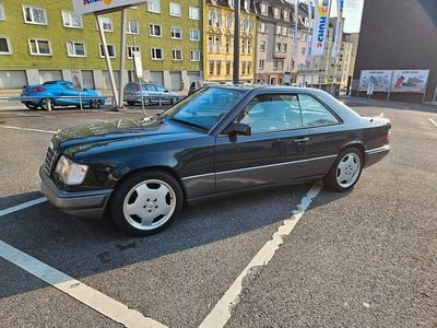 Gebraucht Mercedes E320 220 PS (161 kW) 1993 Grau Coupé