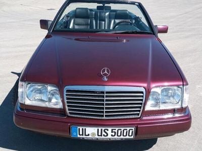 Mercedes E200