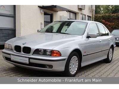 BMW 523