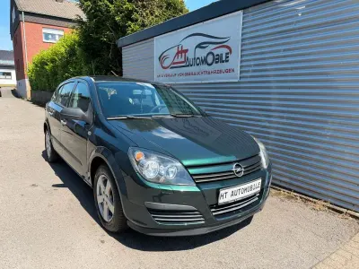Gebraucht Opel Astra Edition 90 PS (66 kW) 2004 Grün Limousine