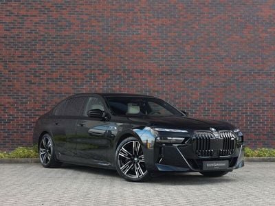 BMW M760e
