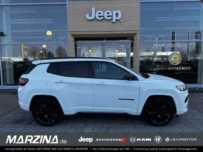 Gebraucht Jeep Compass Altitude 131 PS (96 kW) 2023 Weiß SUV