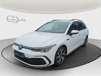 Gebraucht VW Golf VIII R-line 150 PS (110 kW) 2022 Pure white Kombi