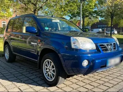 Gebraucht Nissan X-Trail 140 PS (102 kW) 2001 Blau SUV