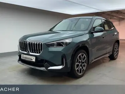 Gebraucht BMW X1 xLine 163 PS (119 kW) 2025 Cape york grün metallic SUV