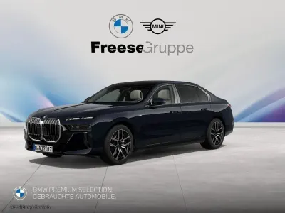 Gebraucht BMW 740 Shadowline 299 PS (219 kW) 2025 Schwarz Limousine