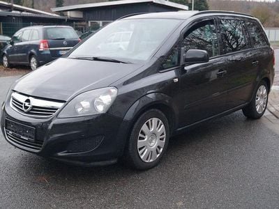 Schwarz Gebraucht 2013 Opel Zafira Family Van / Kleinbus | 4.999 € (Guter Preis)