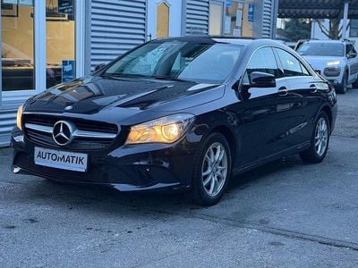 Gebraucht Mercedes CLA180 122 PS (89 kW) 2014 Nordlichtviolett Limousine