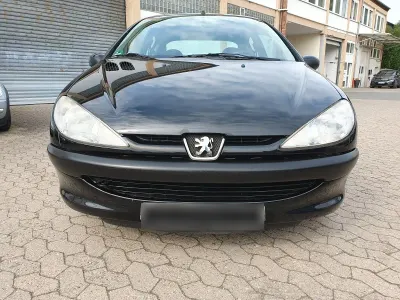 Gebraucht Peugeot 206 Filou 75 PS (55 kW) 2003 Schwarz Limousine
