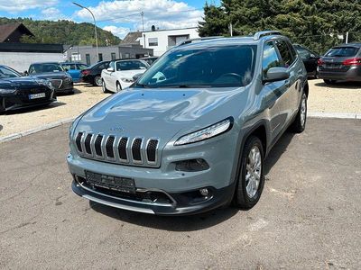 Gebraucht Jeep Cherokee Limited 140 PS (102 kW) 2015 Grau SUV