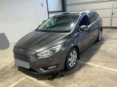 Gebraucht Ford Focus Titanium 150 PS (110 kW) 2016 Grau Kombi