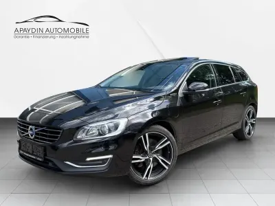 Gebraucht Volvo V60 Summum 288 PS (211 kW) 2016 Schwarz Kombi