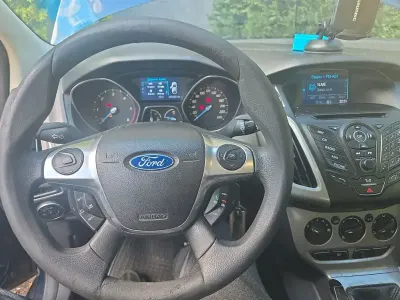 Gebraucht Ford Focus Titanium 116 PS (85 kW) 2011 Blau Limousine