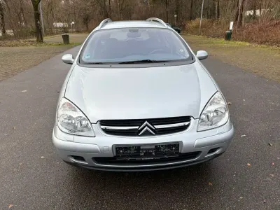 Gebraucht Citroën C5 Exclusive 136 PS (100 kW) 2002 Silber Limousine
