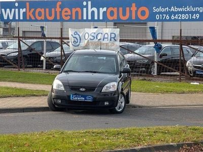 Schwarz Gebraucht 2008 Kia Rio EX Kleinwagen | 3.899 € (Etwas zu teuer)