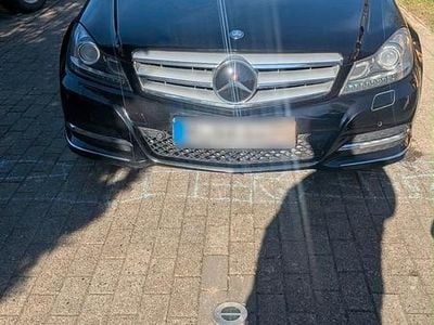 Gebraucht Mercedes C250 AMG 204 PS (150 kW) 2014 Schwarz Kombi