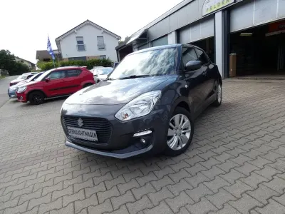 Gebraucht Suzuki Swift Comfort 90 PS (66 kW) 2019 Grau Kleinwagen