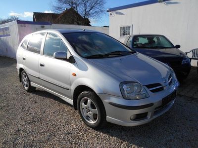 Gebraucht Nissan Almera Tino Acenta+ 116 PS (85 kW) 2004 Silber metallic Van / Kleinbus