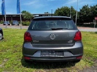 Gebraucht VW Polo Comfortline 90 PS (66 kW) 2016 Limousine