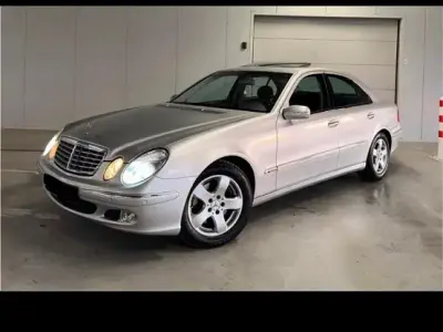 Gebraucht Mercedes E320 224 PS (164 kW) 2004 Silber Limousine