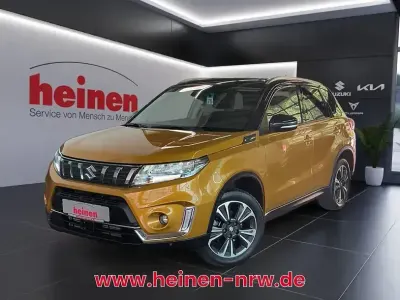 Gebraucht Suzuki Vitara Comfort+ 129 PS (94 kW) 2021 Gold SUV