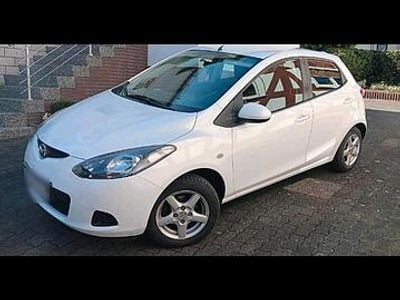 Second-hand Mazda 2 86 CP (63 kW) 2009 Alb Hatchback