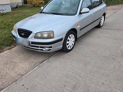 Gebraucht Hyundai Elantra 143 PS (105 kW) 2004 Silber Coupé