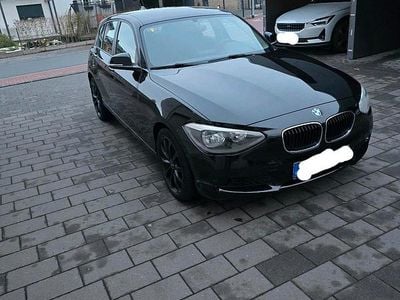 Gebraucht BMW 116 136 PS (100 kW) 2011 Schwarz Kleinwagen