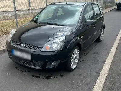 Gebraucht Ford Fiesta 80 PS (58 kW) 2007 Schwarz Kleinwagen