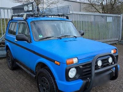 Gebraucht Lada niva 83 PS (61 kW) 2011 Blau SUV