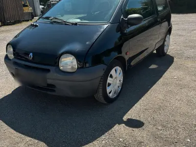 Second-hand Renault Twingo 60 CP (44 kW) 2001 Negru Hatchback
