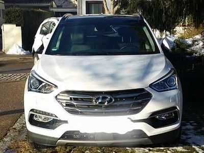 Gebraucht Hyundai Santa Fe Premium 200 PS (147 kW) 2017 Weiß SUV