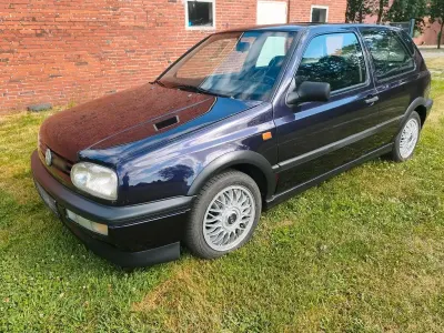 Gebraucht VW Golf III GTI 115 PS (84 kW) 1993 Violet Kleinwagen
